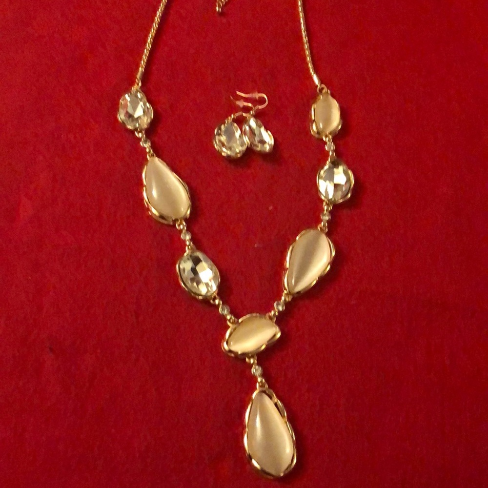 Necklace and earrings